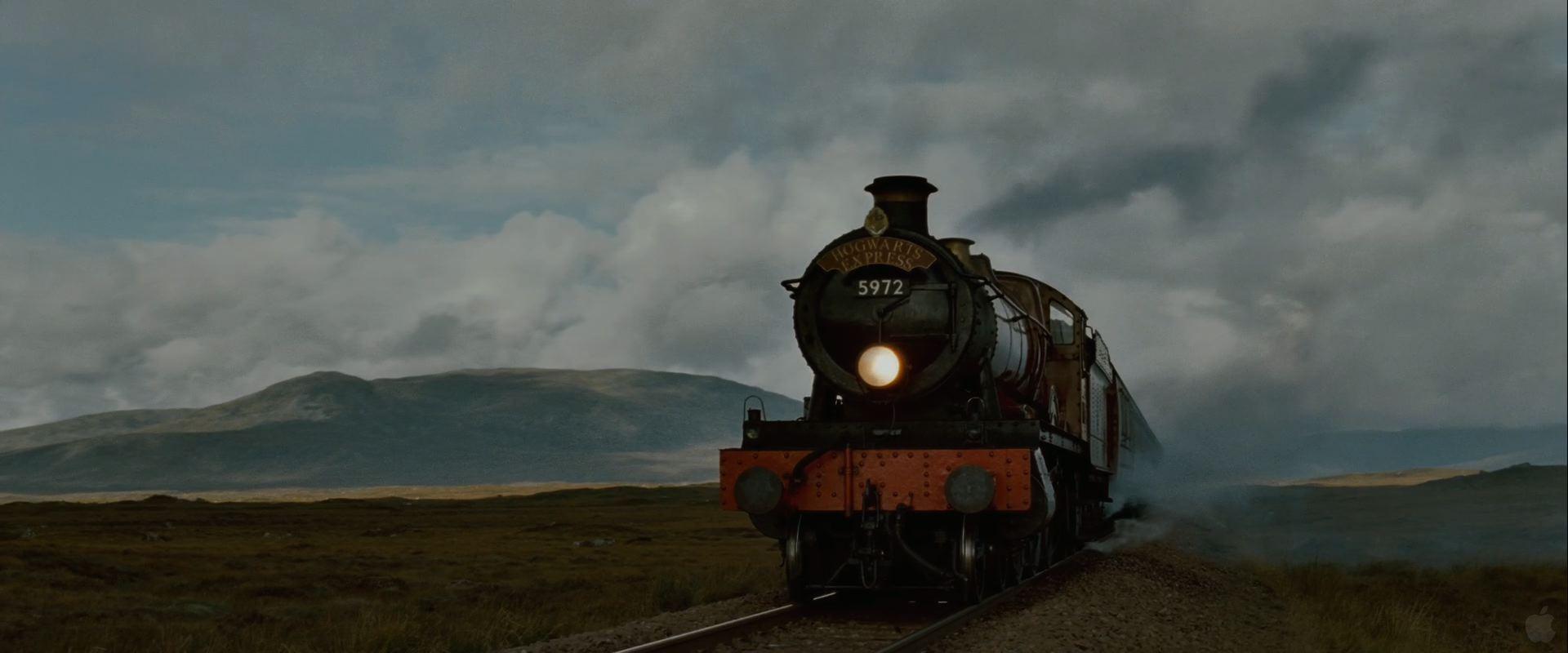 Featured image of post Aesthetic Hogwarts Express Gif